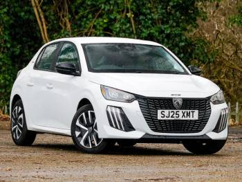 2025 (25) Peugeot 208 Hatchback Special Edi 1.2 PureTech 100 Style 5dr