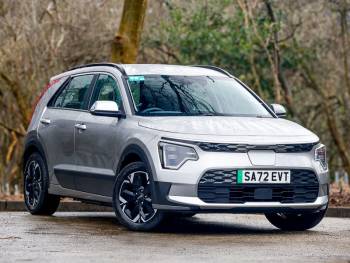 2022 (72) Kia Niro 150kW 2 65kWh 5dr Auto