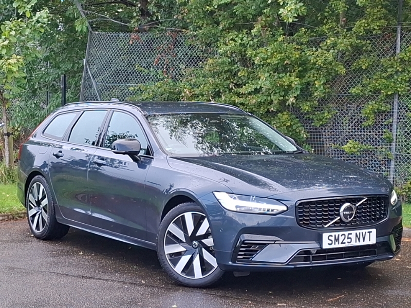 2025 Volvo V90