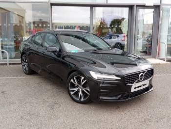 2022 (22) Volvo S60 2.0 B5P R DESIGN 4dr Auto