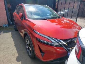 2024 (24) Nissan Qashqai 1.3 DiG-T MH N-Connecta [Glass Roof] 5dr