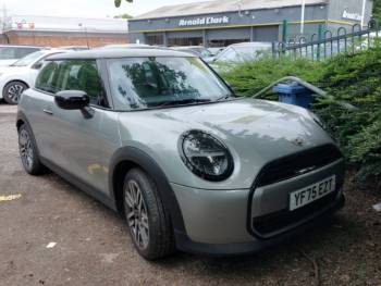 2025 (75) MINI Cooper 1.5 C Classic 3dr Auto