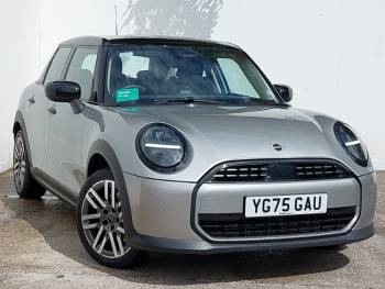 2025 (75) MINI Cooper 1.5 C Classic 5dr Auto