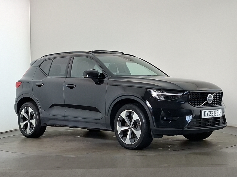 2023 Volvo XC40
