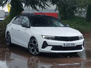 2025 (25) Vauxhall Astra 1.2 Turbo 130 Ultimate 5dr Auto