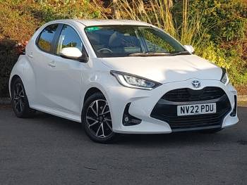 2022 (22) Toyota Yaris 1.5 Hybrid Design 5dr CVT