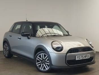 2025 (75) MINI Cooper 1.5 C Classic 5dr Auto