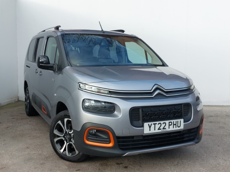 116 Citroen Berlingo Stock Photos, High-Res Pictures, and Images