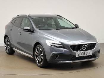 2018 (18) Volvo V40 T3 [152] Cross Country Pro 5dr Geartronic