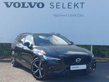 2025 (25) Volvo V60 2.0 B4P Ultra Dark 5dr Auto