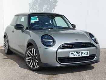 2025 (75) MINI Cooper 1.5 C Classic 3dr Auto