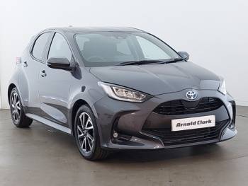 2022 (72) Toyota Yaris 1.5 Hybrid Design 5dr CVT