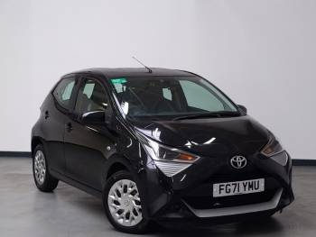 2022 (71/22) Toyota Aygo 1.0 VVT-i X-Play TSS 5dr