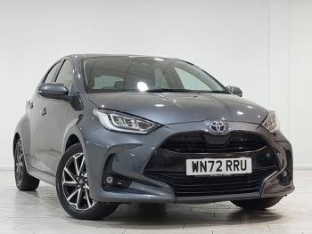2022 (72) Toyota Yaris 1.5 Hybrid Design 5dr CVT