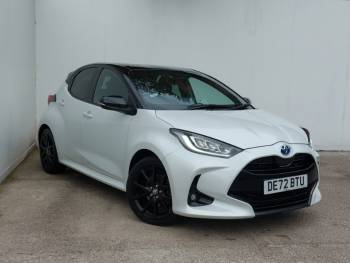 2022 (72) Toyota Yaris 1.5 Hybrid Dynamic 5dr CVT