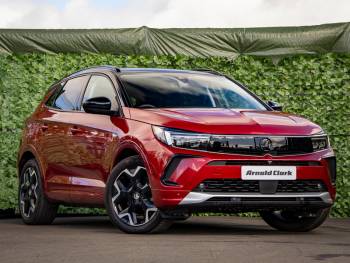 2024 (74) Vauxhall Grandland 1.6 Plug-in Hybrid Ultimate 5dr Auto
