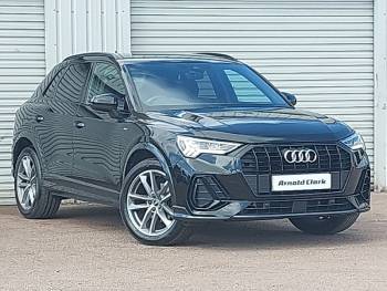 2022 (71) Audi Q3 35 TFSI Black Edition 5dr S Tronic