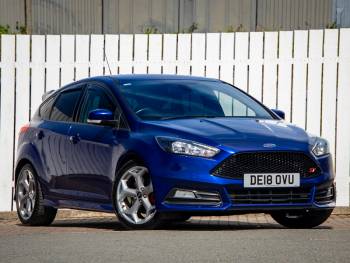 2018 (18) Ford Focus 2.0 TDCi 185 ST-2 Navigation 5dr