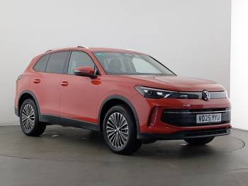 2025 (25) Volkswagen Tiguan 1.5 TSI eHybrid Match 5dr DSG