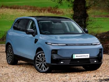 2026 (76) Leapmotor B10 160kW 70kWh 5dr Auto