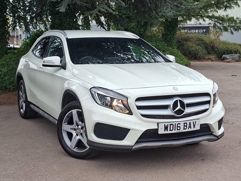 2016 MERCEDES-BENZ GLA