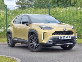 2022 (22) Toyota Yaris Cross 1.5 Hybrid Dynamic AWD 5dr CVT