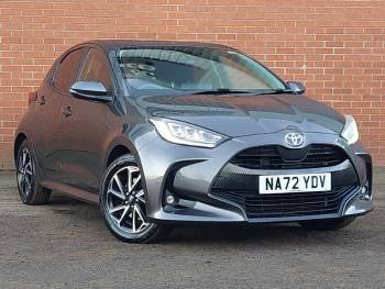 2022 (72) Toyota Yaris 1.5 Hybrid Design 5dr CVT [Nav]