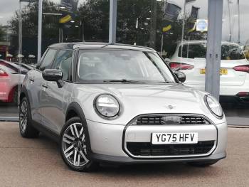 2025 (75) MINI Cooper 1.5 C Classic 5dr Auto