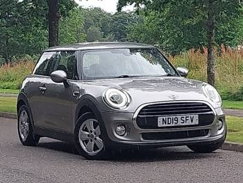2019 (19) MINI Hatchback 1.5 Cooper Classic II 3dr