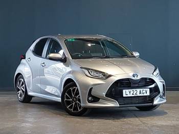 2022 (22) Toyota Yaris 1.5 Hybrid Design 5dr CVT