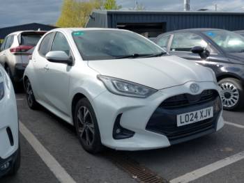 2024 (24) Toyota Yaris 1.5 Hybrid Design 5dr CVT
