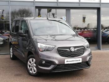 2022 (72) Vauxhall Combo Life 1.5 Turbo D SE 5dr [7 seat]