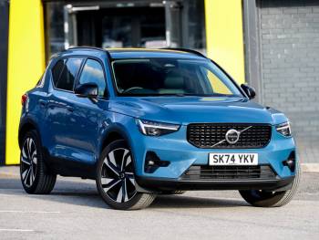 2024 (74) Volvo Xc40 2.0 B4P Ultra Dark 5dr Auto
