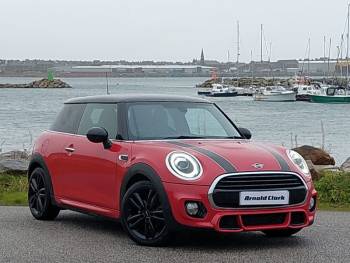 2019 (19) MINI Hatchback 1.5 Cooper Sport II 3dr Auto