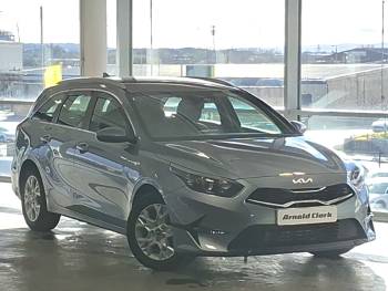 2025 (25) Kia Ceed 1.5T GDi ISG 138 2 5dr