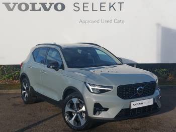 2024 Volvo Xc40 2.0 B4P Plus Dark 5dr Auto