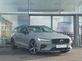 2025 (25) Volvo V60 2.0 B4P Plus Dark 5dr Auto [7 speed]