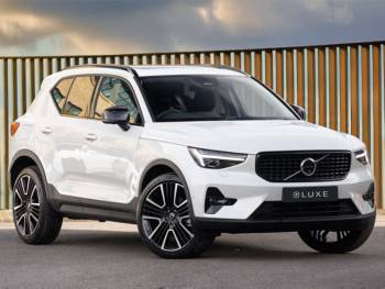 2025 (25) Volvo Xc40 2.0 B4P Ultra Dark 5dr Auto