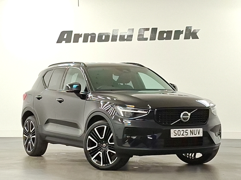 2025 Volvo XC40