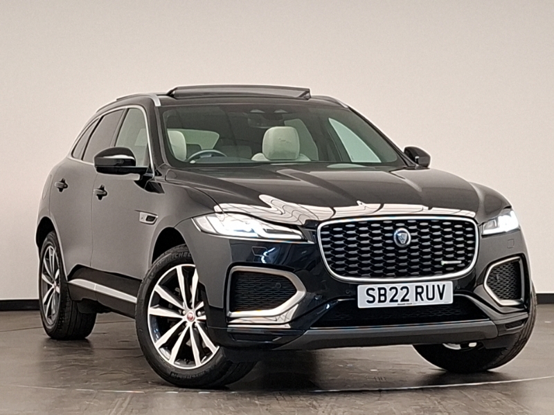 Jaguar F-PACE listing photo
