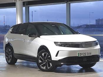 2025 (25) Vauxhall Grandland 157kW GS 73kWh 5dr Auto