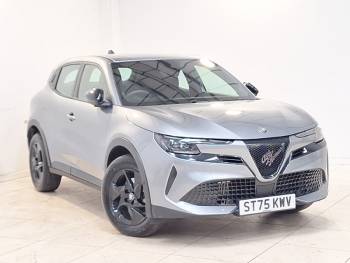 2025 (75) Alfa Romeo Junior 1.2 Turbo Ibrida 5dr Auto [Technology pack]