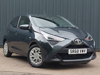 2019 (68/19) Toyota Aygo 1.0 VVT-i X-Play 5dr