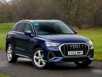 2022 (22) Audi Q3 35 TFSI S Line 5dr