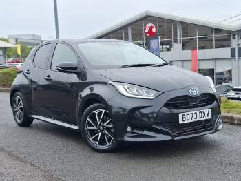 2023 (73) Toyota Yaris 1.5 Hybrid Design 5dr CVT