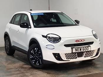 2025 (25) Fiat 600 115kW Red 54kWh 5dr Auto