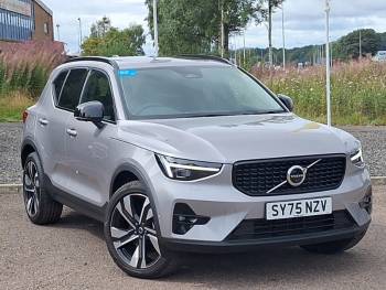 2025 (75) Volvo Xc40 2.0 B4P Ultra Dark 5dr Auto