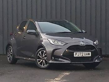 2022 (72) Toyota Yaris 1.5 Hybrid Design 5dr CVT