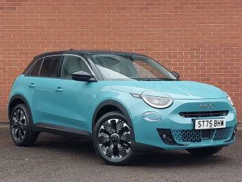 2025 (75) Fiat 600 1.2 Hybrid 48V 136 La Prima 5dr eDCT-6