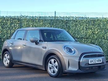 2022 (22) MINI Hatchback 1.5 Cooper Classic 5dr Auto